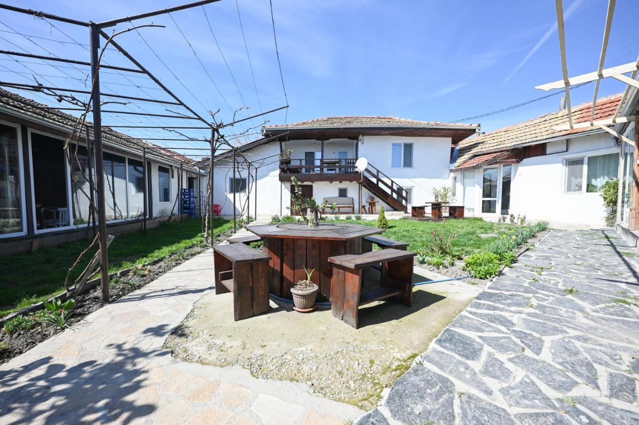 Guest house BULGARKA Dibich Extérieur photo